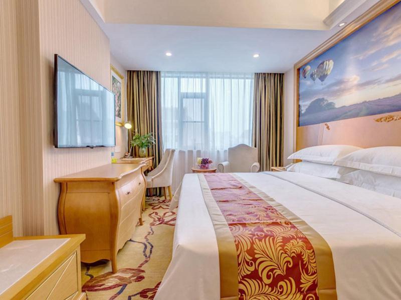 Vienna Hotel Guilin Airport Road Rongshan Exterior photo