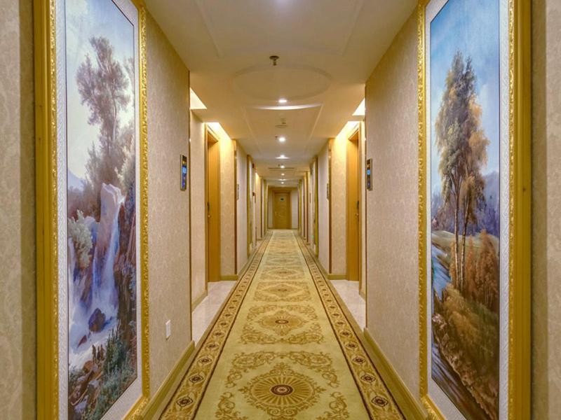 Vienna Hotel Guilin Airport Road Rongshan Exterior photo